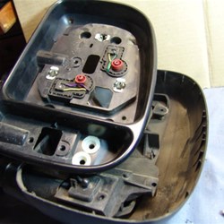 4 wires that have to be unsoldered