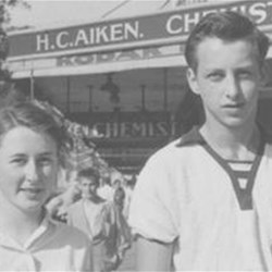 Bob & Judy AKA Mr. & Mrs. Turist