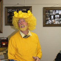 The Big Sell - Jenny's Microwave Potato Bag Goes to Auction