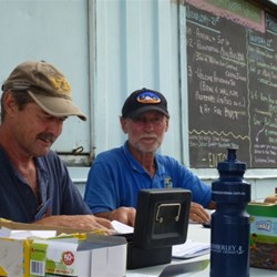 Lance (Sunseekers) and Harry (Traxxas) at the Reception Table