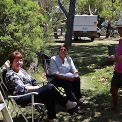 Wendy, Maree & Bev enjoying the sunshine.