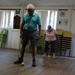 Frank & Val fighting it out for the booby prize in the quiz.