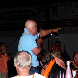 Auctineer, Murray, in full flight