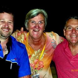 Jeremy (SIM), Pam & Brian (SIM)