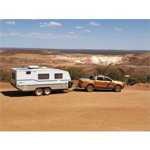 Overlooking Mt Magnet Gold Mine