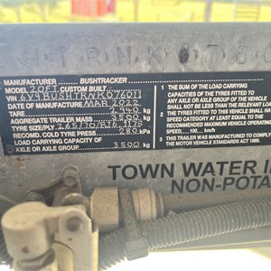 2022 20 ft bushtracker van- only used twice for 2-3 day trips