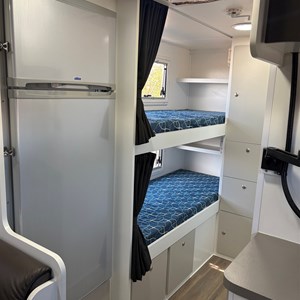 2017 Bushtracker 21ft - Custom Layout