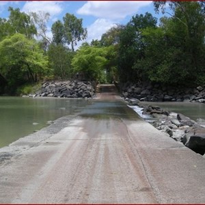 Cahills Crossing