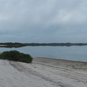 Yangie Bay