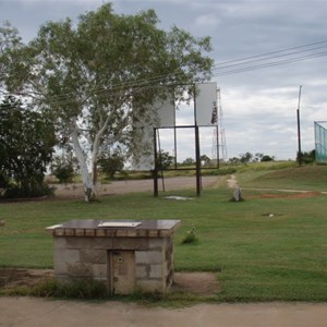 Lake Dalrymple