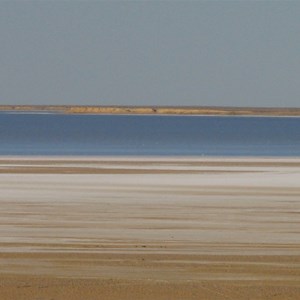 Lake Eyre (South)