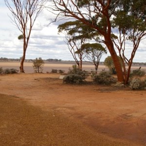 Lake Johnston