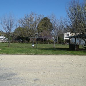 Molong Caravan Park