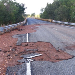 Damage at Mary River after cyclone Apr 06