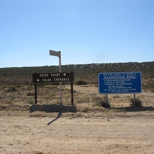 Perth Road & Steep Point/False Entrance Access