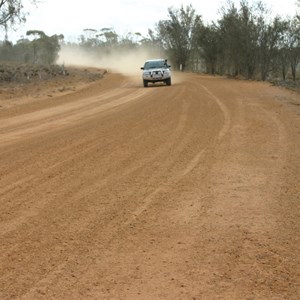Lake Coyrecup Rd & South Coyrecup Rd