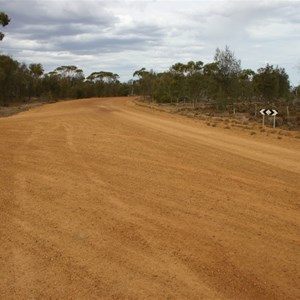 Lake Coyrecup Rd & South Coyrecup Rd