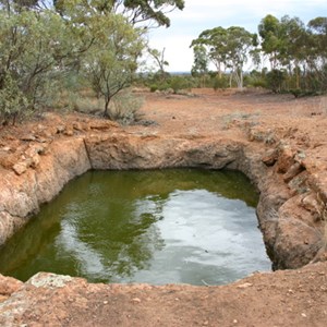 Gnamma Holes