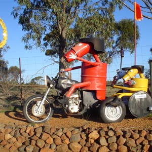Tin Horse Highway, Kulin 