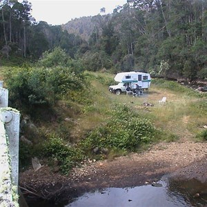 Lake Gairdner Camp