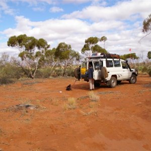 Anne Beadell Hwy (No. 3 Campsite)