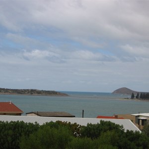 Lookout - Granite Island & The Bluff