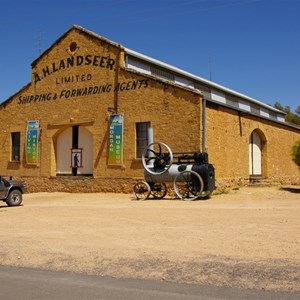 Landseer's Warehouse