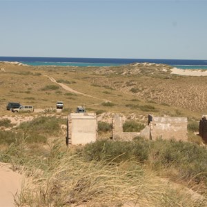 Old Point Cloates Lighthouse (Ruins)