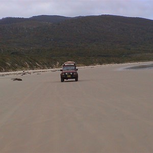 Cloudy Bay Road & Beach Access