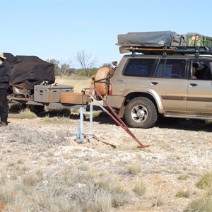 Hunt Oil Road - Bore and hand pump