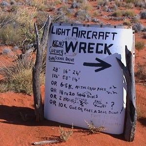 Anne Beadell Hwy & Light Plane Wreck Access