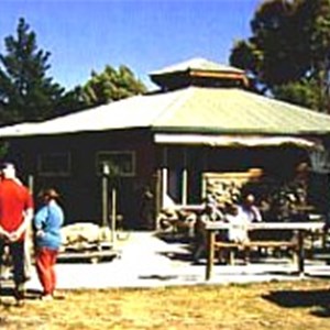 Snug Beach Cabin and Caravan Park