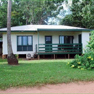 Mt Bundy Station Caravan Pk & Accomodation