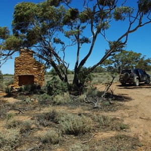 Thomas Hut Ruins