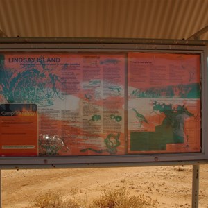 Lindsay Island Information Booth