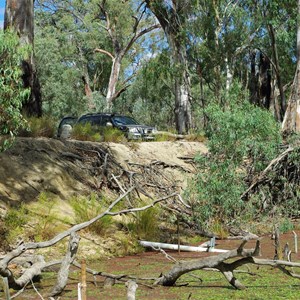 The Caravan (Mullaroo Creek)