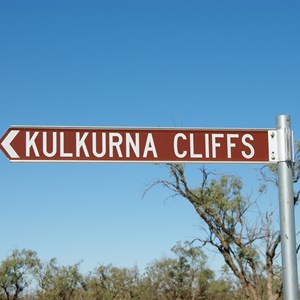 Kulkurna Cliffs Track Junction