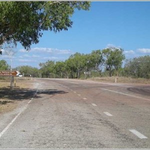 Victoria Hwy & Bullita Access Rd