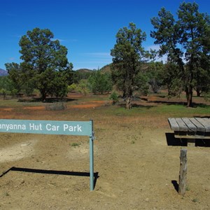 Yanyanna Hut & Car Park