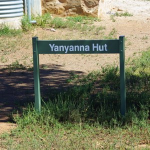 Yanyanna Hut & Car Park