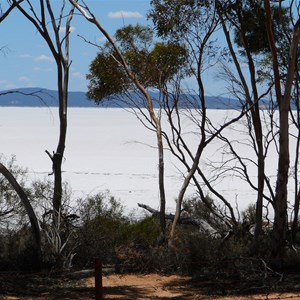 Lake Deborah East Causeway