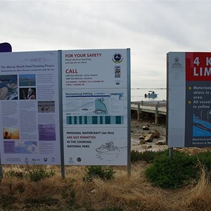 Mundoo Channel Jetty and Boat Ramp