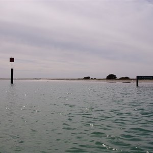 Coorong Sign and Channel Marker