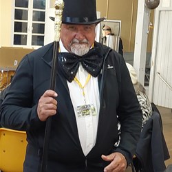 Charles Dickens come on down