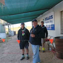 Bato talking to Lloyd - the mastermind from Streaky Bay behind the success
