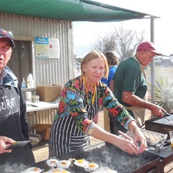These two Life Mambers don't stand on ceremony