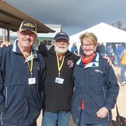 Cannonball Phillip and Jenny are welcome attendees (Smick in the picture again)