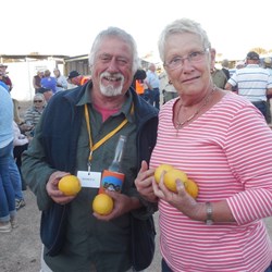 Sue - are those lemons???   Many thanks to Helen & Colin for supplying a huge box of lemons to enjoy with our oysters 