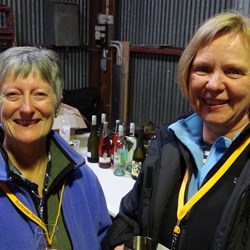 Committee meets newbies drinks.