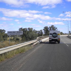 Into the Outback - The Landy